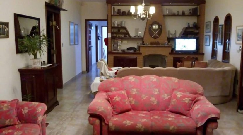 58420151_312293816104634_5609415313654284288_n