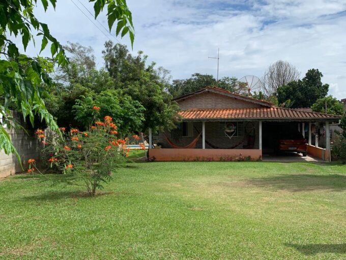 Vende-se Chácara localizada no bairro do salone