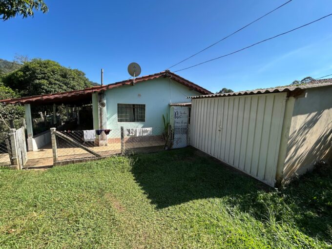 Vende-se Chácara no Bairro do Oratório com casa adicional