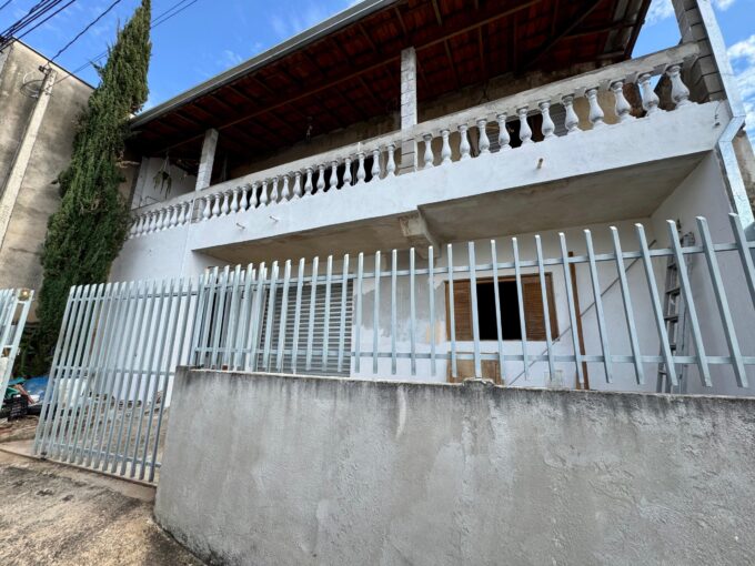 Vende-se Sobrado na Vila nova